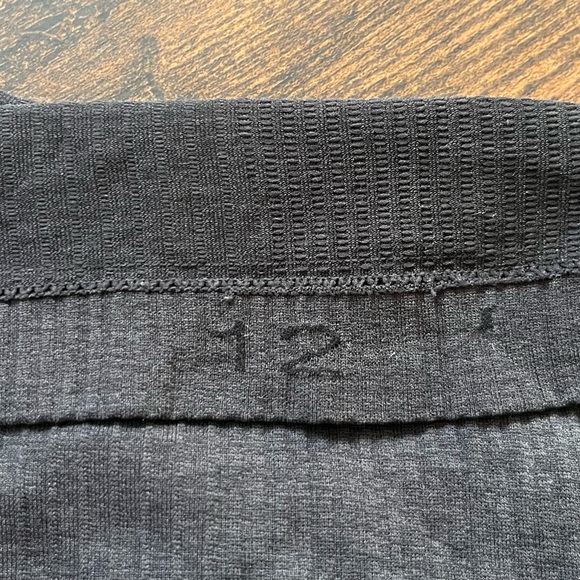 Lululemon Ebb to Street tank cropped - Picture 4 of 4